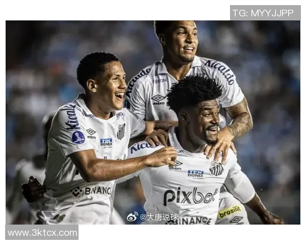 桑托斯与弗鲁米嫩激战在即谁能在这场对决中笑到最后